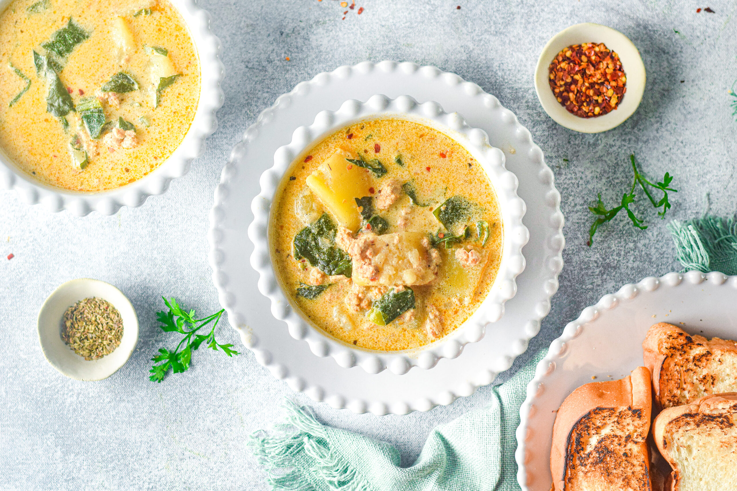 Delicious Olive Garden Zuppa Toscana Soup in The Instant Pot