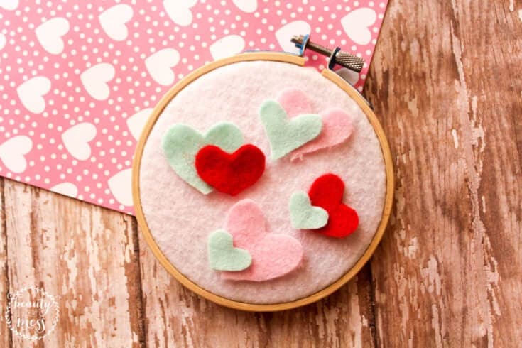 The Sweetest Simple Felt Heart Wall Hanging Tutorial