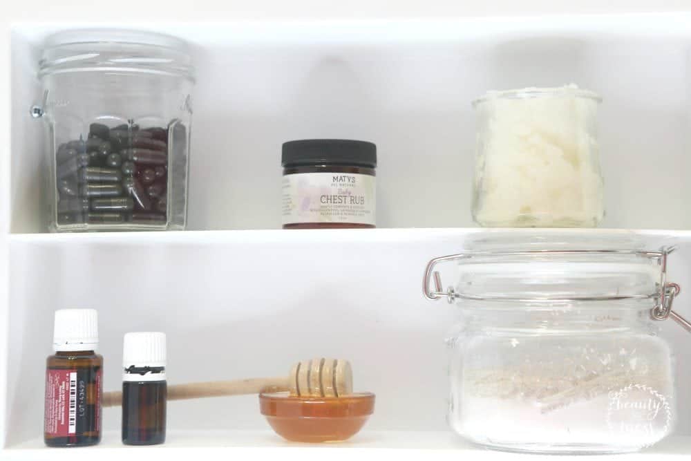 Natural Medicine Cabinet honey Maty's