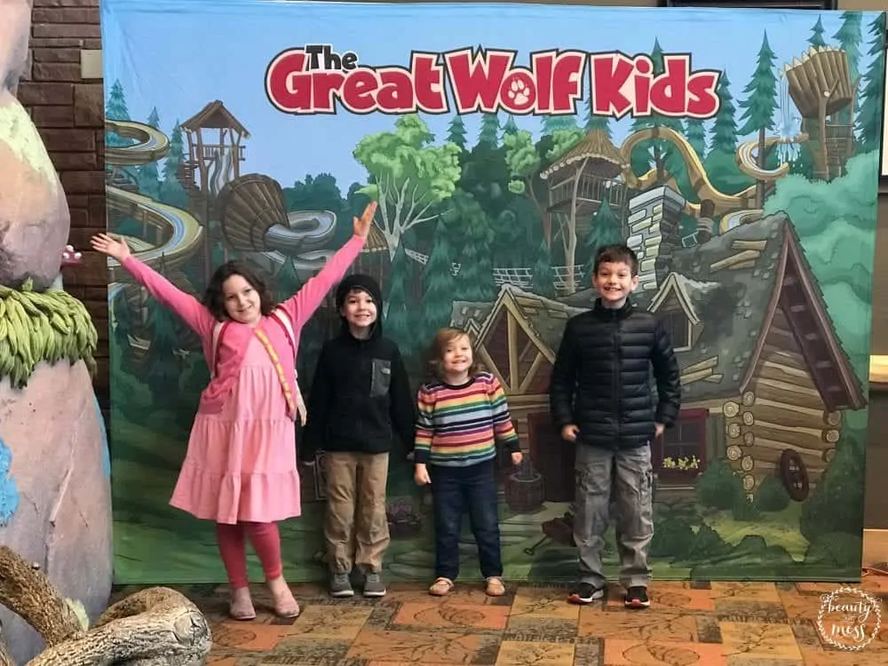 5 Things you need to know about staying at Great Wolf Lodge Colorado Springs with kids.
