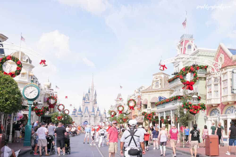 15+ Festive Disney Inspired Christmas Ideas