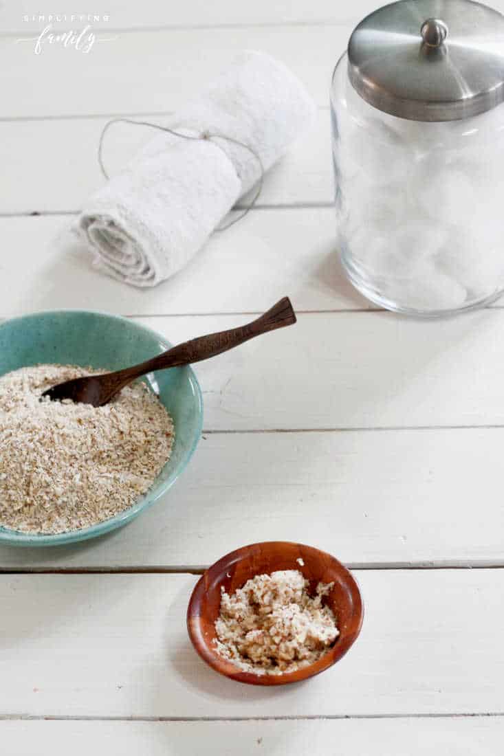 2 Ingredient DIY Oatmeal and Almond Facial Scrub That Is Easy To Make 7