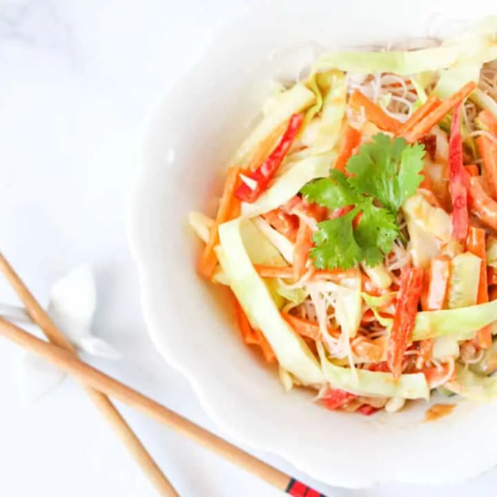 Easy and Delicious Spicy Thai Noodle Bowl