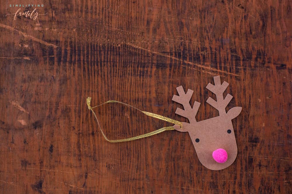 Christmas Ornaments Kids Can Make - Reindeer Handprint