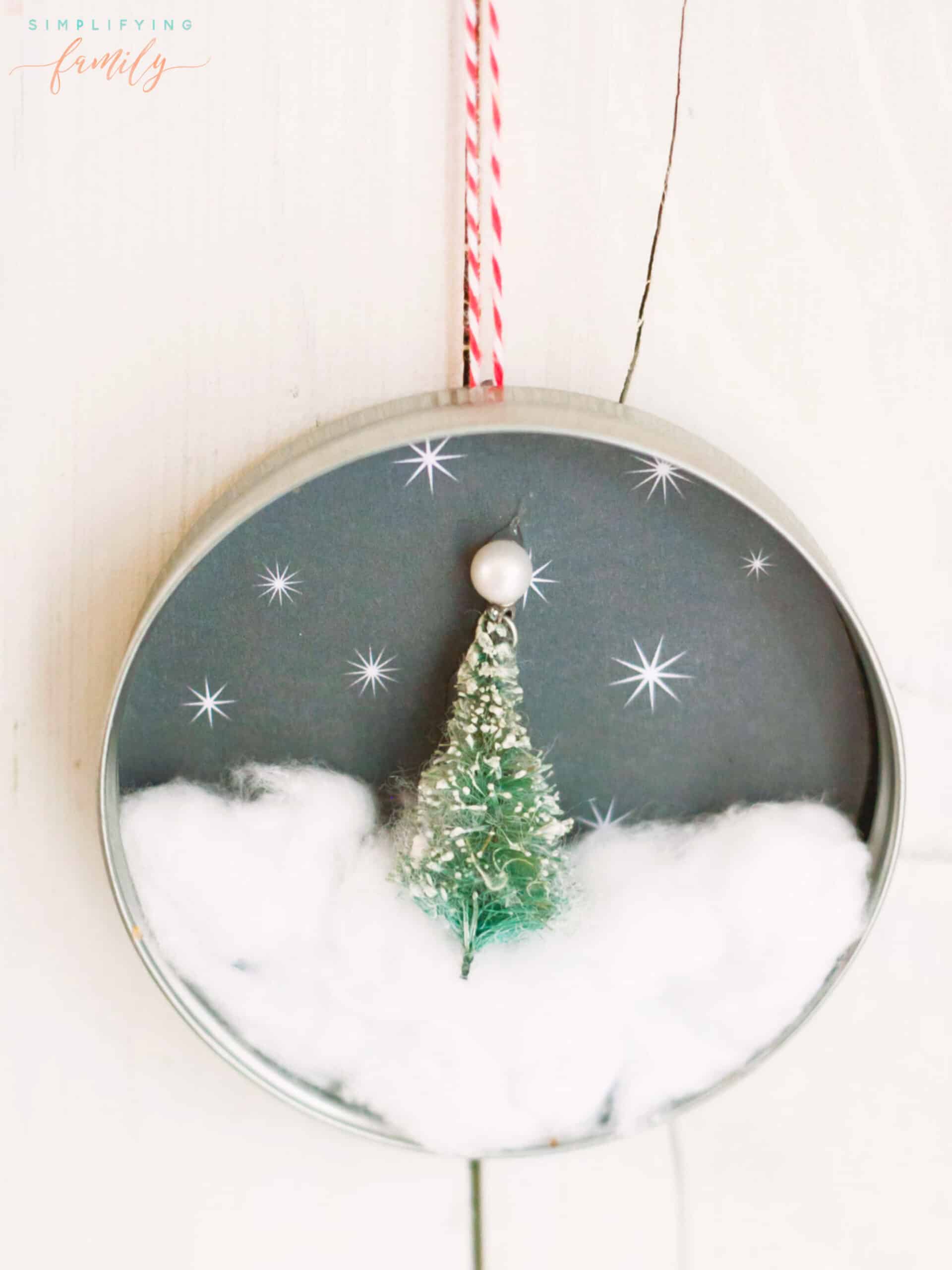 Easy DIY Mason Jar Christmas Ornaments For Your Tree 21