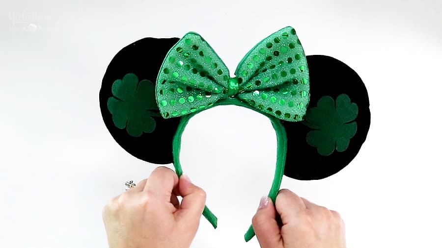 20 Easy DIY Mickey and Minnie Ears for Your Next Disney Vacation 16