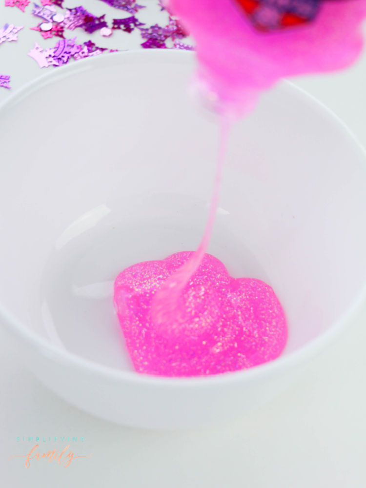 How To Make Pink Princess Slime with 4 Easy Ingredients 2