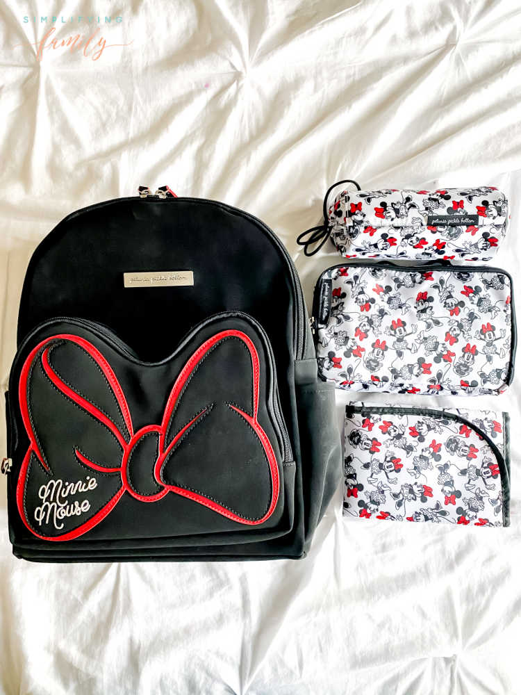 How to Pack the Perfect Disney Parks Bag Plus 15 Things You Don't Want To Forget 2