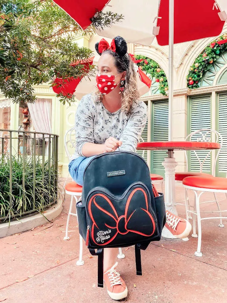 Pack the perfect disney parks bag for a magical time