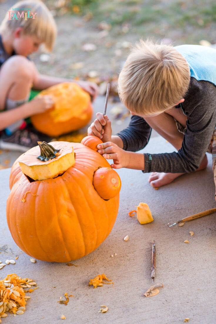 Carving pumpkin on the front porch - disney pumpkin stencils Disney Pumpkin Printable Stencils