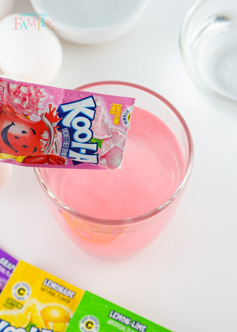 How to Dye Eggs With Kool Aid For Easter With 3 Easy Ingredients 28
